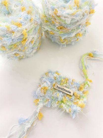 Daisy Chain | Fancy Yarn for Crochet & Knitting | YUNNU